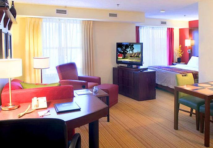Residence Inn By Marriott Pensacola Downtown Екстериор снимка